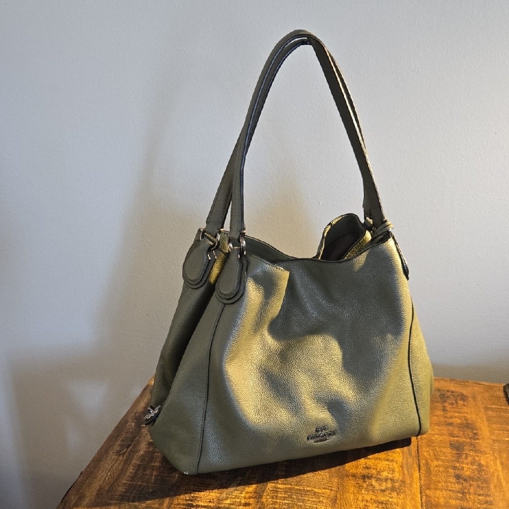 Coach Green Shoulder Bag